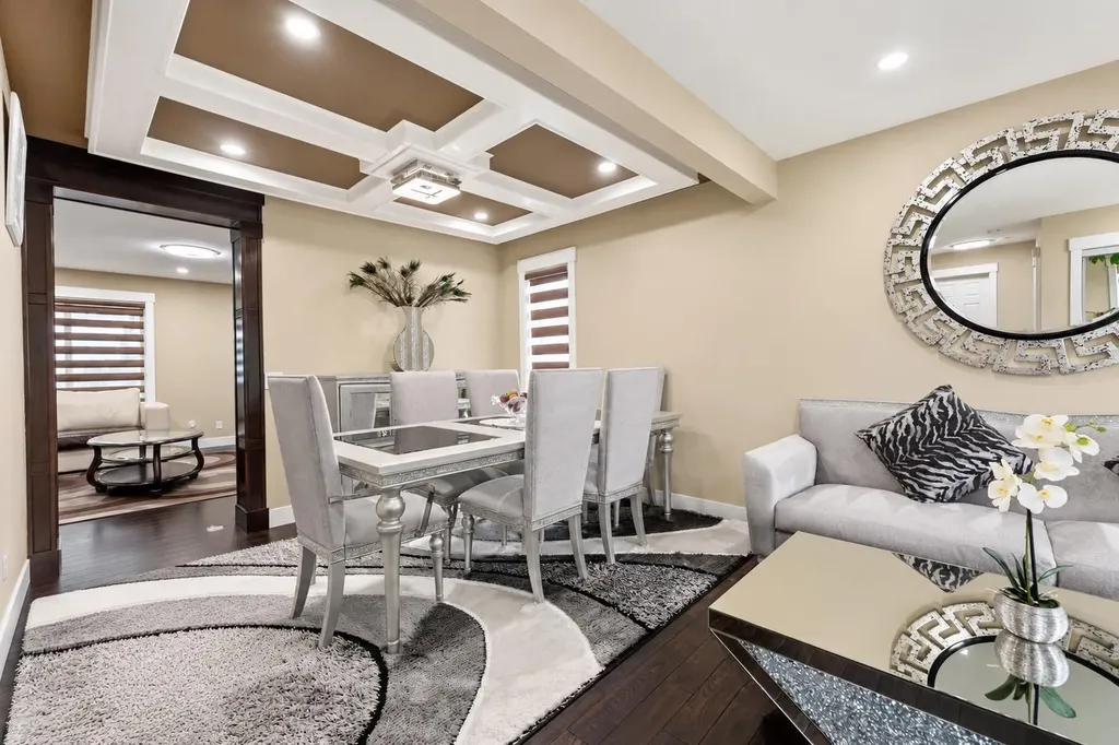 171 Coral Springs Park NE Calgary AB T3J 3Y2