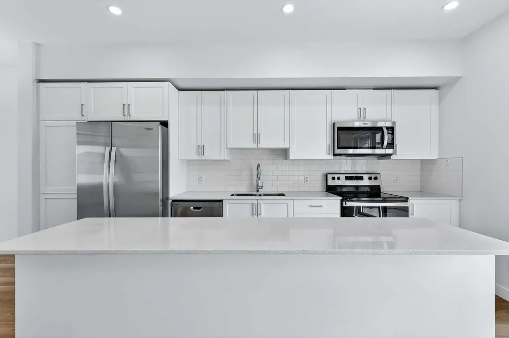 8500 19 Avenue SE Calgary AB T2A0M8