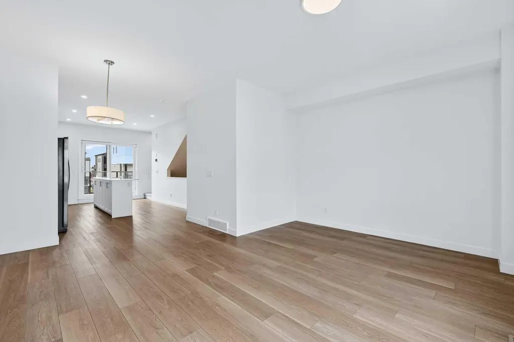 8500 19 Avenue SE Calgary AB T2A0M8