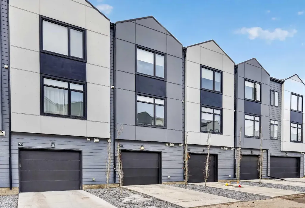 8500 19 Avenue SE Calgary AB T2A0M8