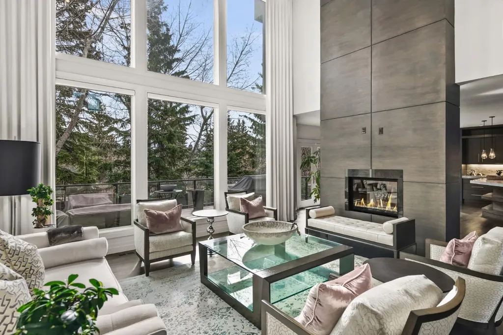 122 Aspen Ridge Place SW Calgary AB T3H0J6