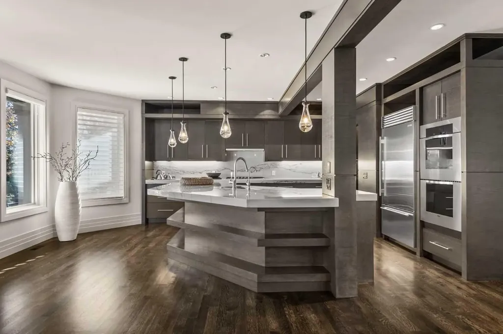 122 Aspen Ridge Place SW Calgary AB T3H0J6