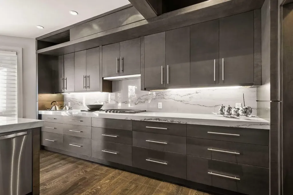 122 Aspen Ridge Place SW Calgary AB T3H0J6