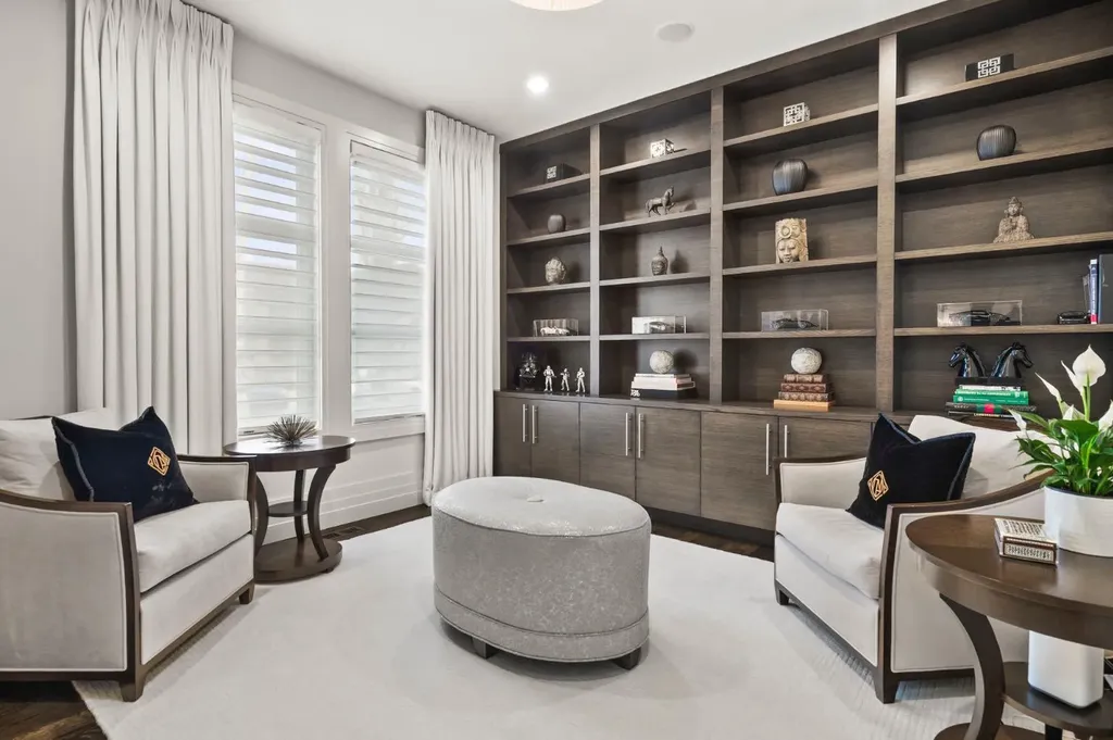 122 Aspen Ridge Place SW Calgary AB T3H0J6