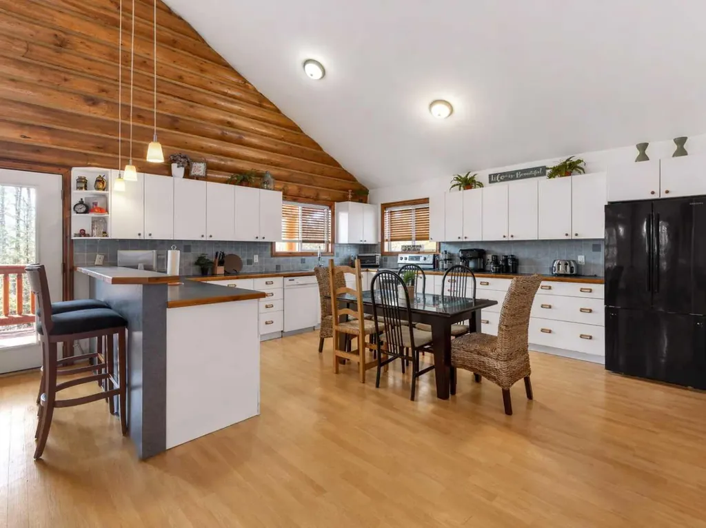 1345 Balm Road Sunbreaker Cove AB T0C 0J0