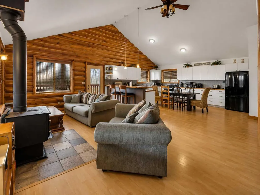 1345 Balm Road Sunbreaker Cove AB T0C 0J0