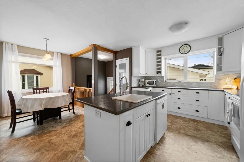 6609 Enevold Drive Camrose AB T4V 3J9