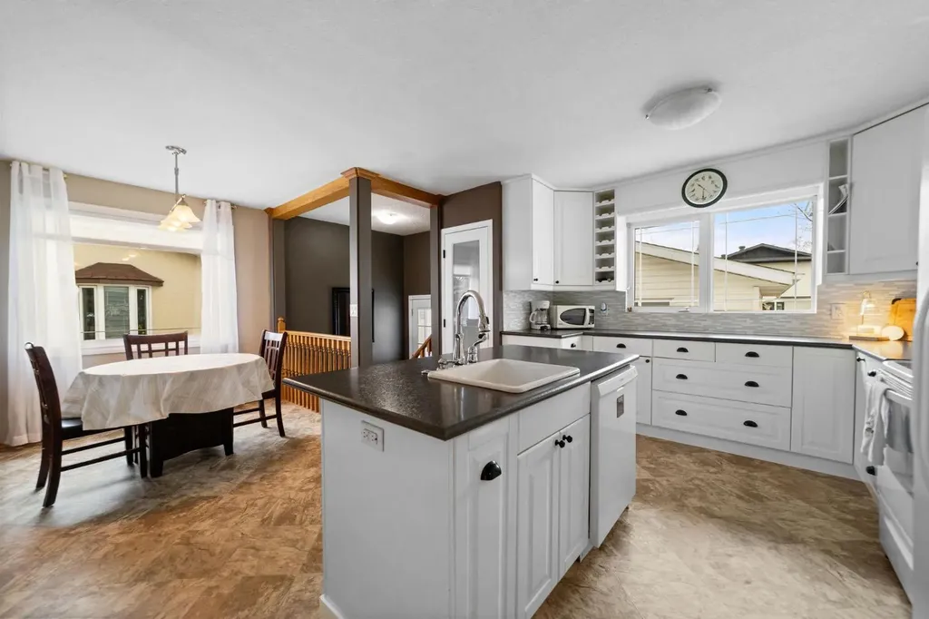 6609 Enevold Drive Camrose AB T4V 3J9