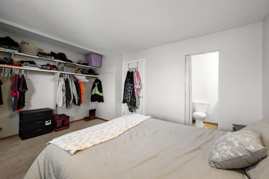 6609 Enevold Drive Camrose AB T4V 3J9