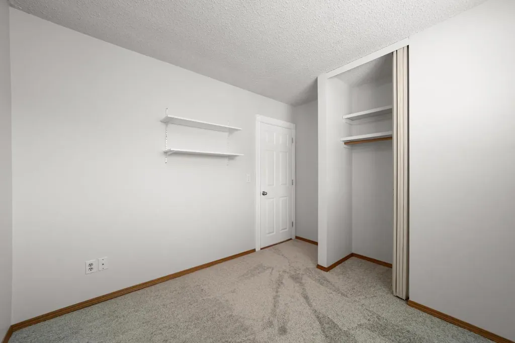6609 Enevold Drive Camrose AB T4V 3J9