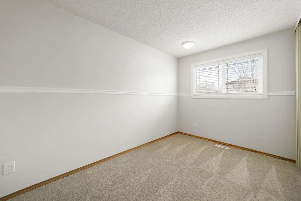 6609 Enevold Drive Camrose AB T4V 3J9