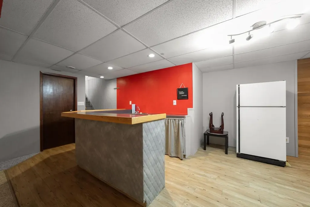 6609 Enevold Drive Camrose AB T4V 3J9