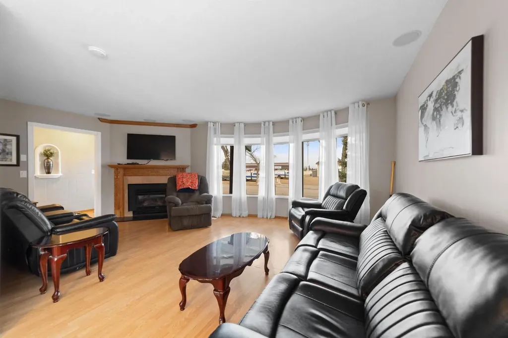 6609 Enevold Drive Camrose AB T4V 3J9
