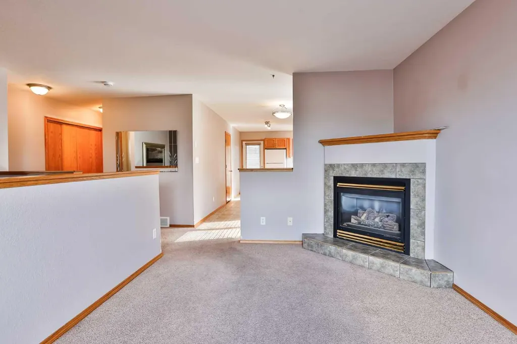 38 St James Crescent N Lethbridge AB T1H 6M5