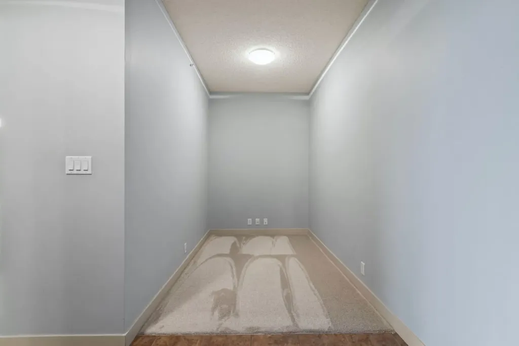 8710 Horton Road SW Calgary AB T2V 0P7