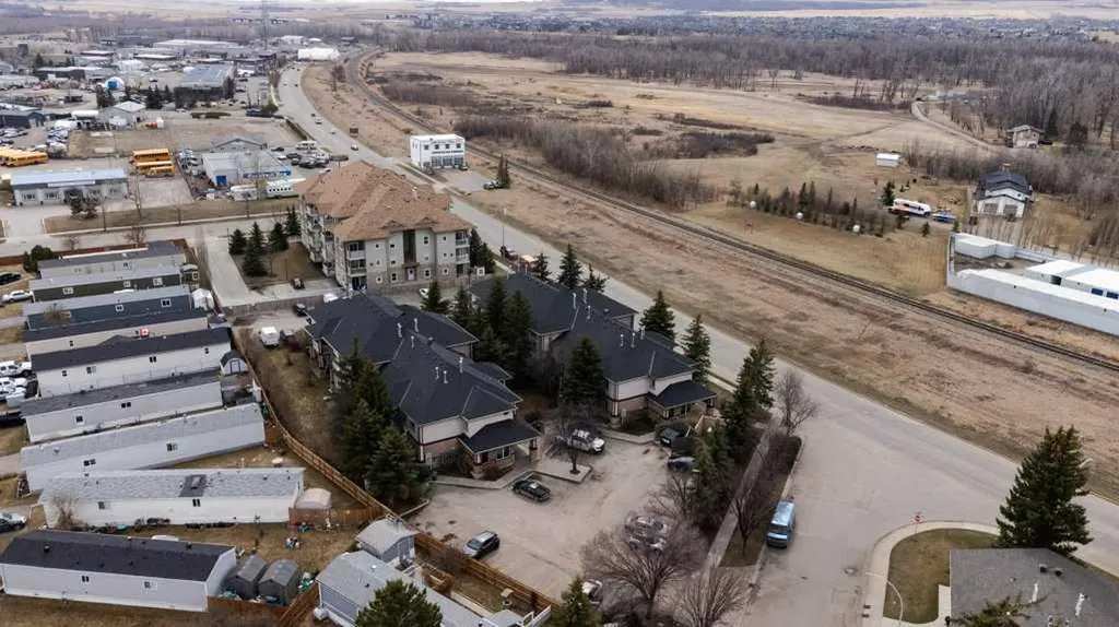 170 N Railway Street Okotoks AB T1S 1Z8