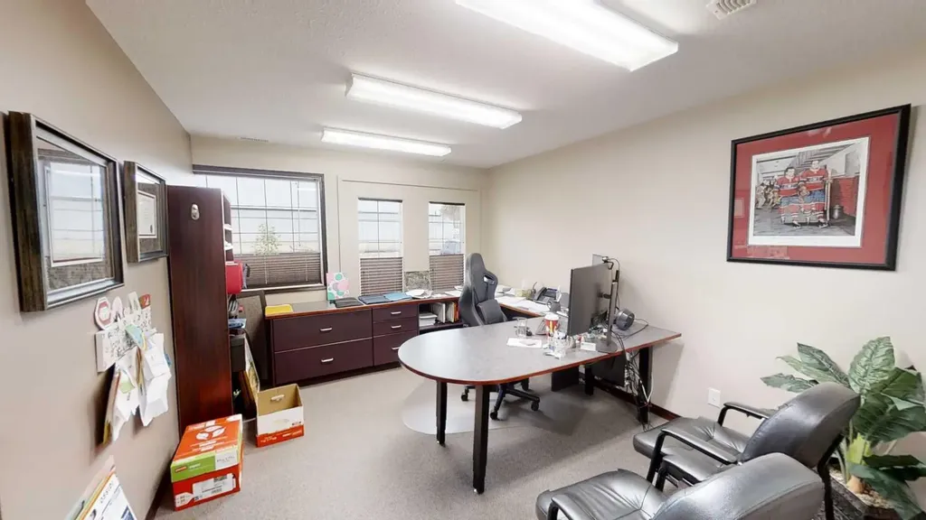 9824 97 Avenue Grande Prairie AB T8V 7K2