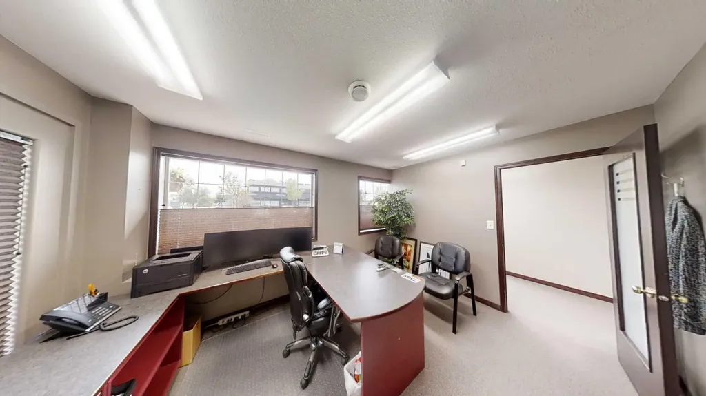 9824 97 Avenue Grande Prairie AB T8V 7K2