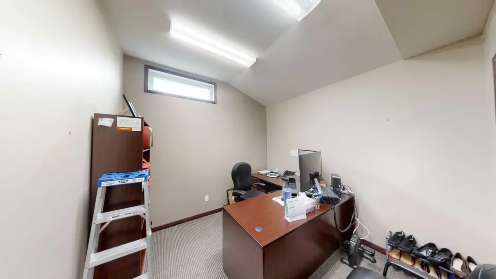 9824 97 Avenue Grande Prairie AB T8V 7K2