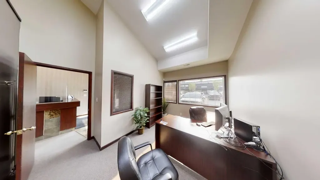 9824 97 Avenue Grande Prairie AB T8V 7K2