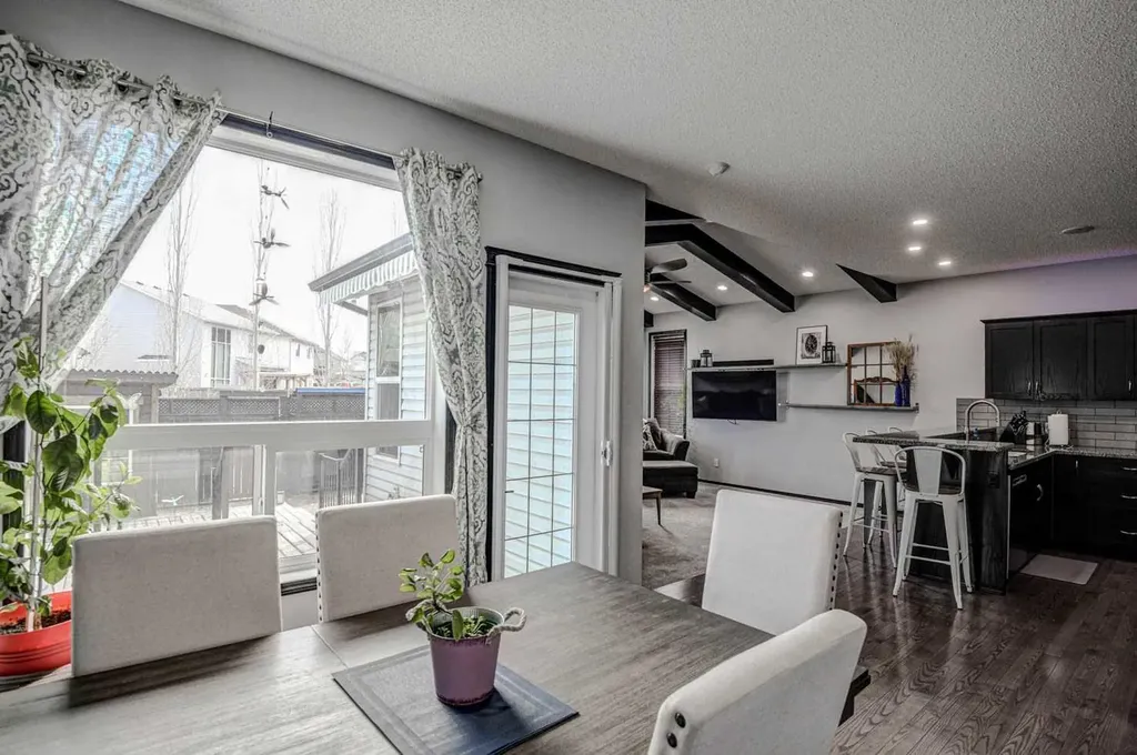 23 Cranberry Circle SE Calgary AB T3M 0M1
