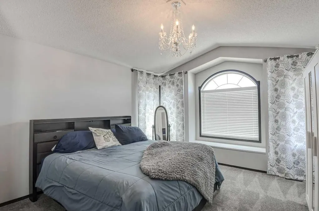 23 Cranberry Circle SE Calgary AB T3M 0M1