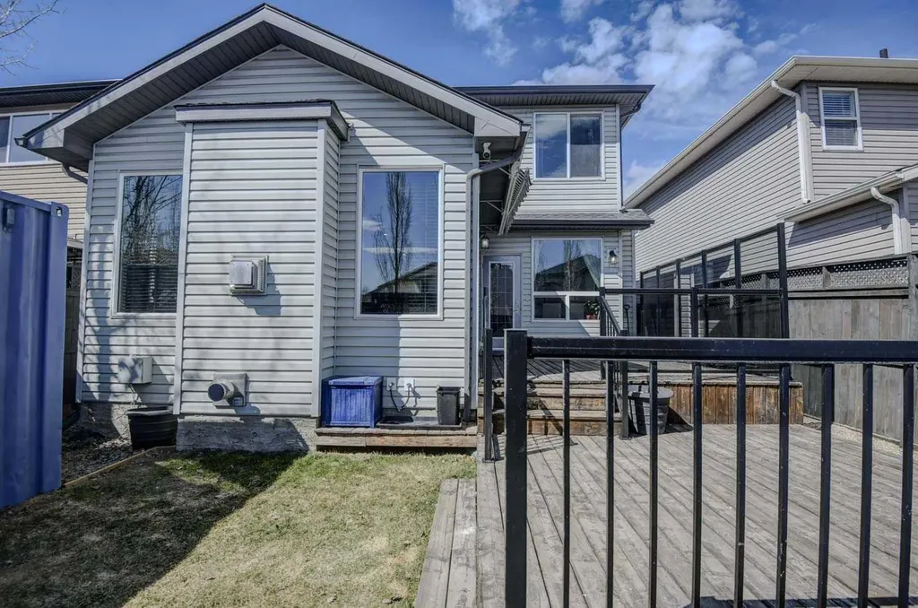 23 Cranberry Circle SE Calgary AB T3M 0M1