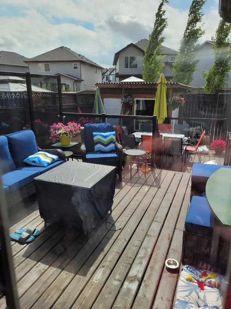 23 Cranberry Circle SE Calgary AB T3M 0M1