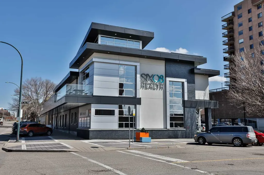 608 5 Avenue S Lethbridge AB T1J 4G9