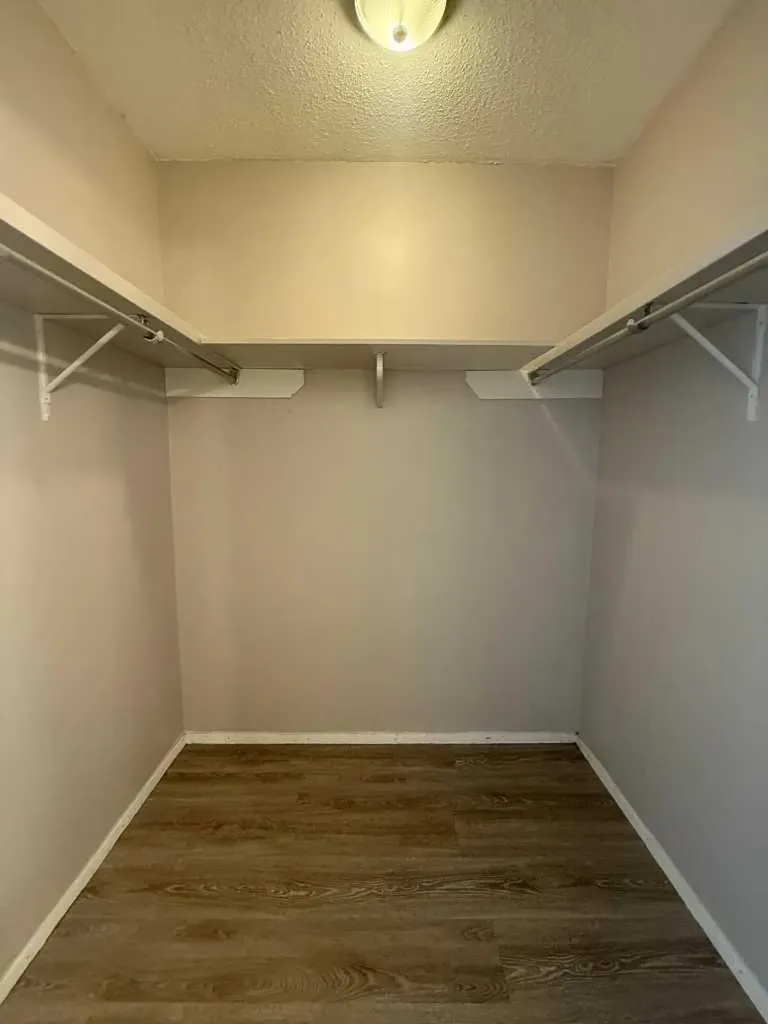 22 Whitman Close NE Calgary AB Y1Y 4H4