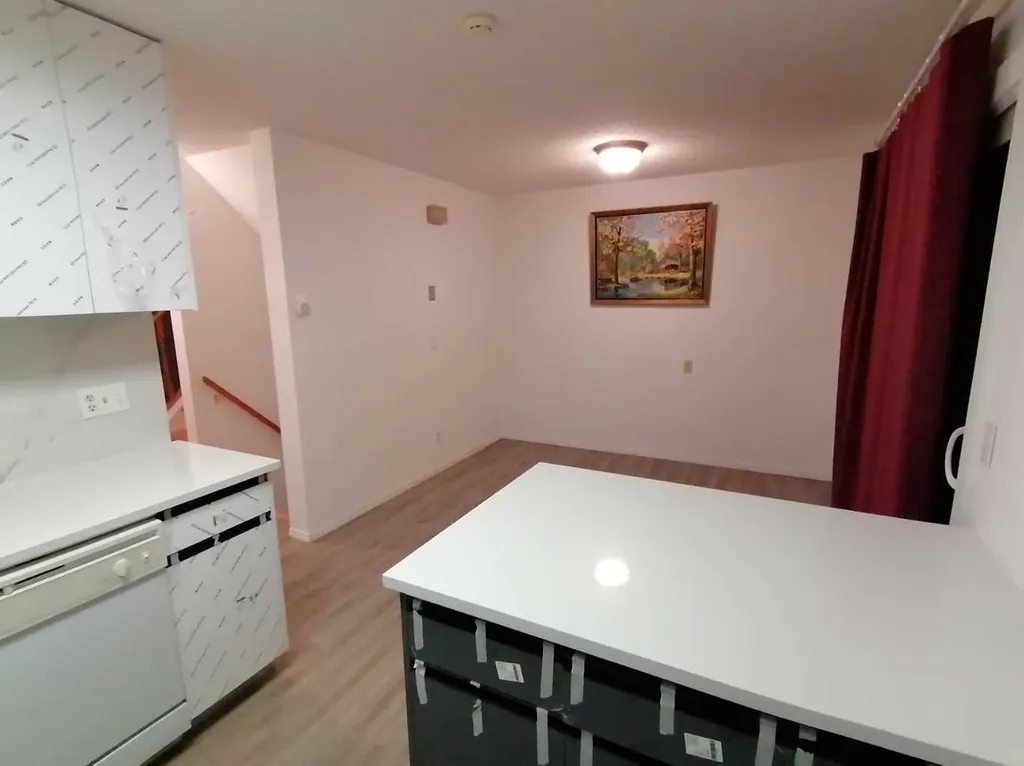 22 Whitman Close NE Calgary AB Y1Y 4H4