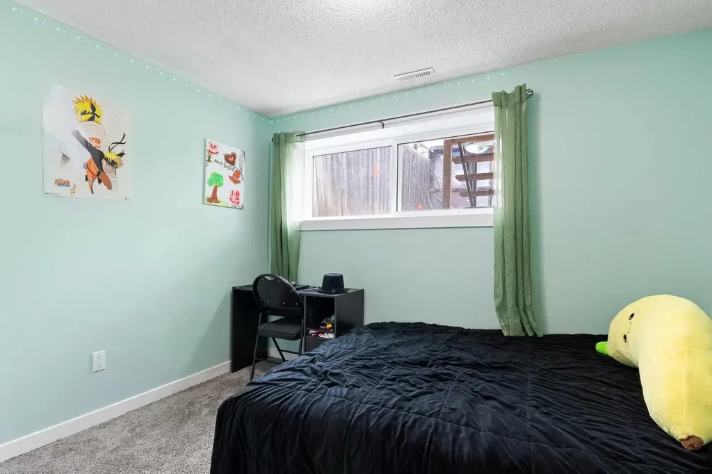 2725 47 Avenue Lloydminster SK S9V 1H3