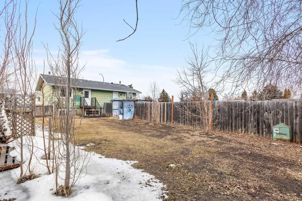 2725 47 Avenue Lloydminster SK S9V 1H3