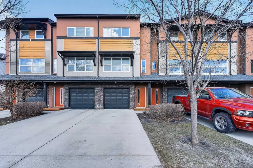 13015 Coventry Hills Way NE Calgary AB T3K 0W6