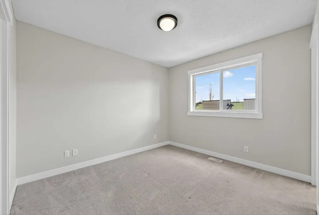 13015 Coventry Hills Way NE Calgary AB T3K 0W6