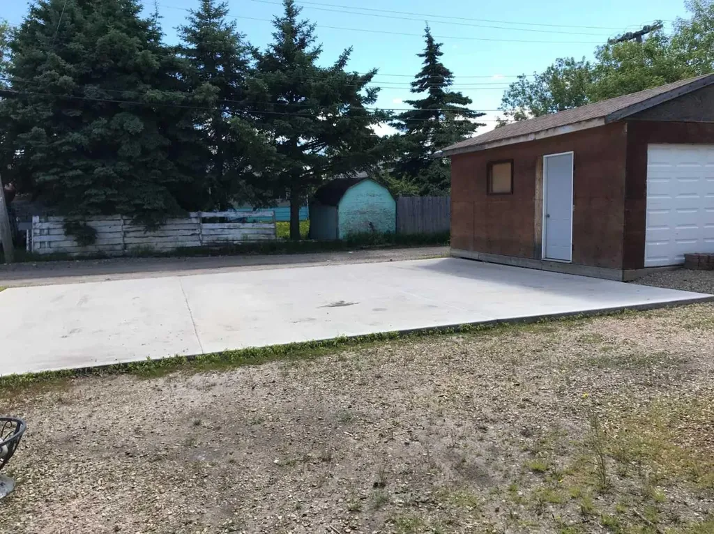 10531 104 Avenue Grande Prairie AB T8V 1G2