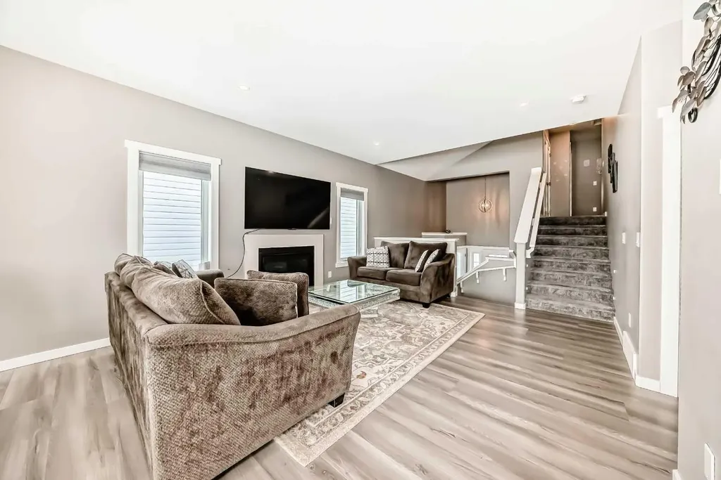 99 Livingston Close Red Deer AB T4R0J9