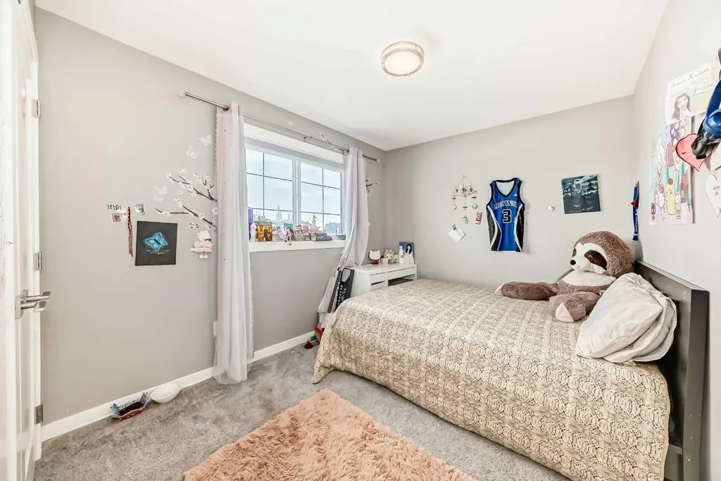 99 Livingston Close Red Deer AB T4R0J9