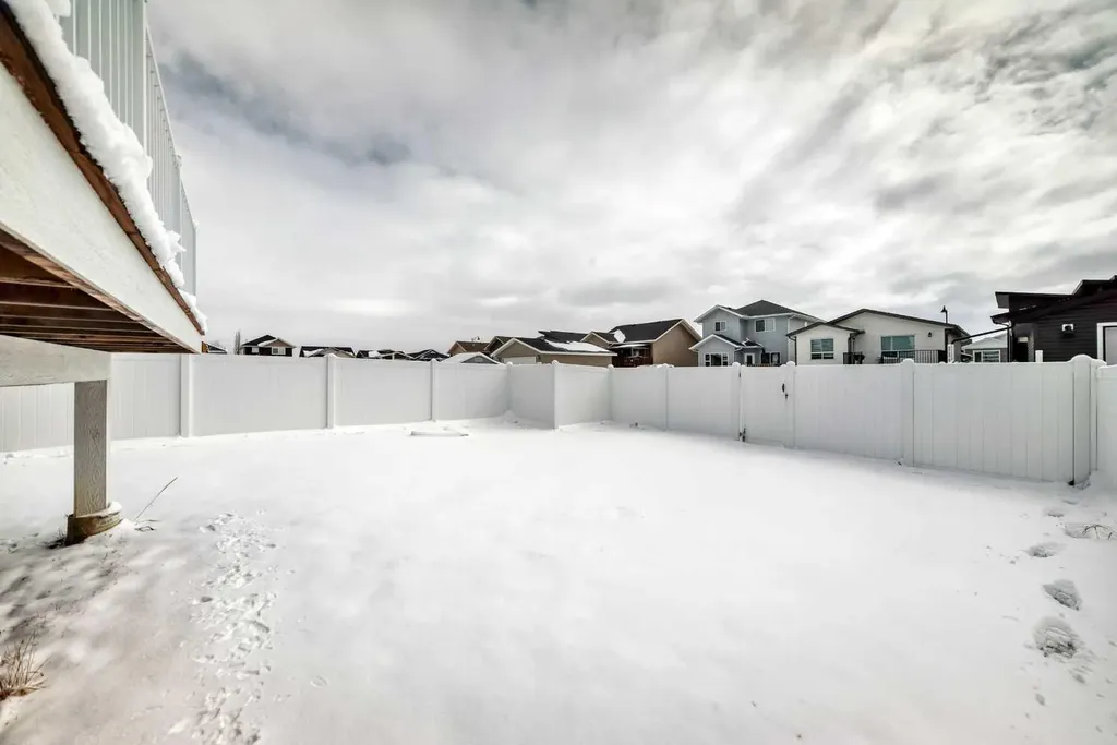 99 Livingston Close Red Deer AB T4R0J9