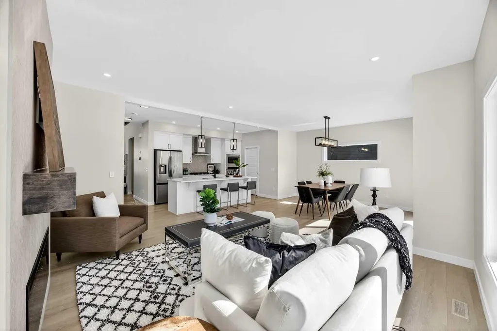 997 Alpine Drive SW Calgary AB T2Y 0Z3