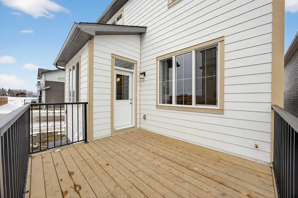 997 Alpine Drive SW Calgary AB T2Y 0Z3