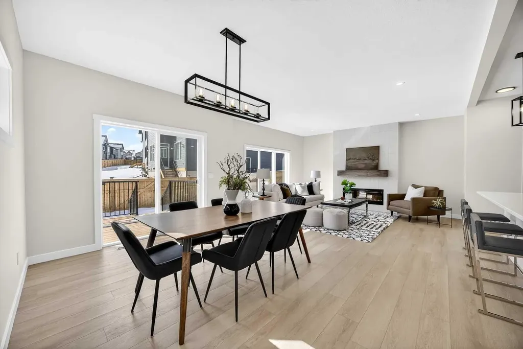 997 Alpine Drive SW Calgary AB T2Y 0Z3