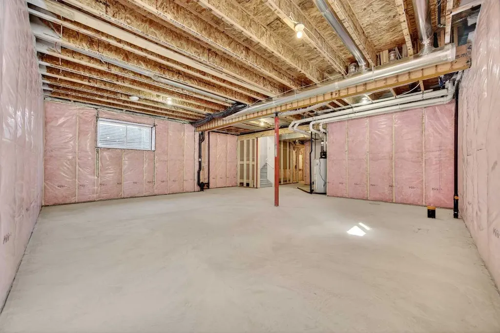 997 Alpine Drive SW Calgary AB T2Y 0Z3