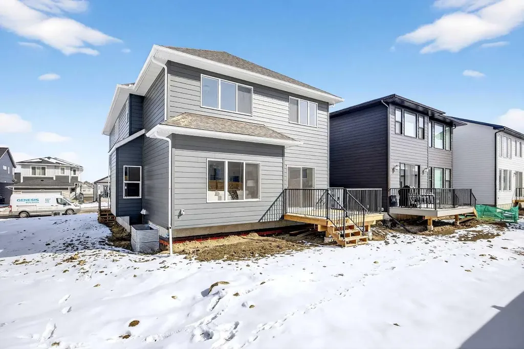 997 Alpine Drive SW Calgary AB T2Y 0Z3