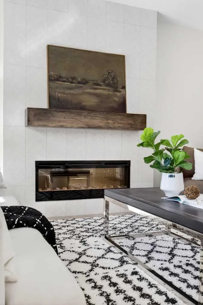 997 Alpine Drive SW Calgary AB T2Y 0Z3