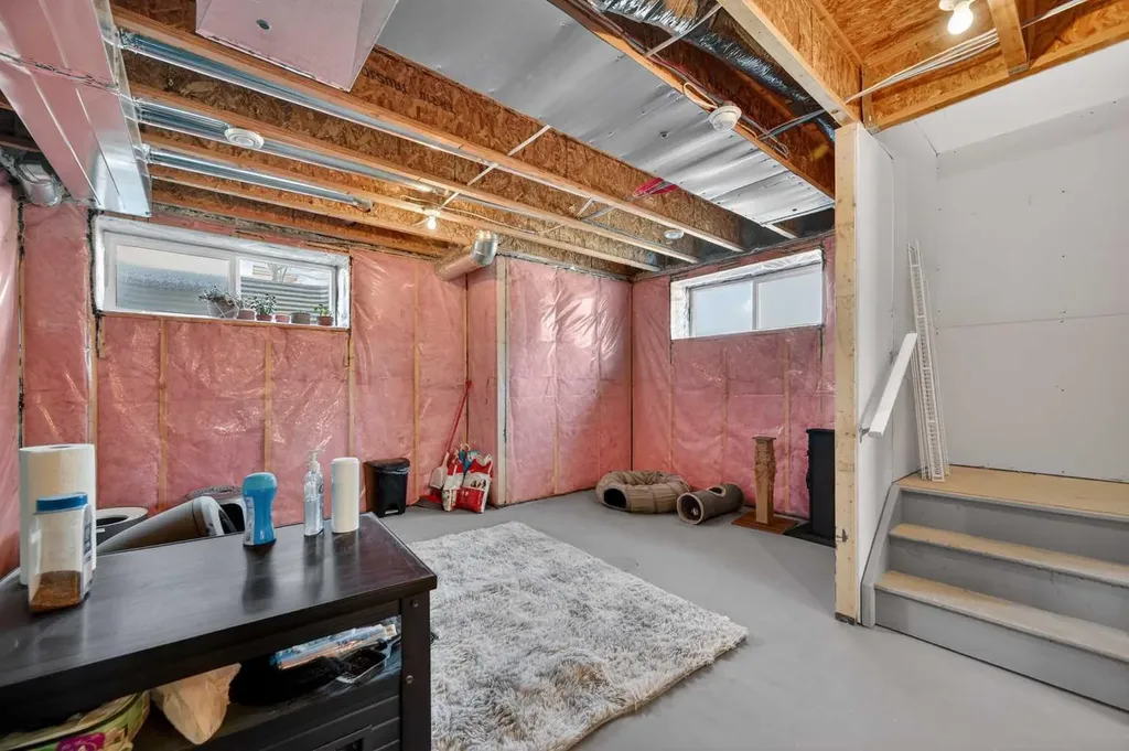 29 Skyview Parade NE Calgary AB T3N 0V4