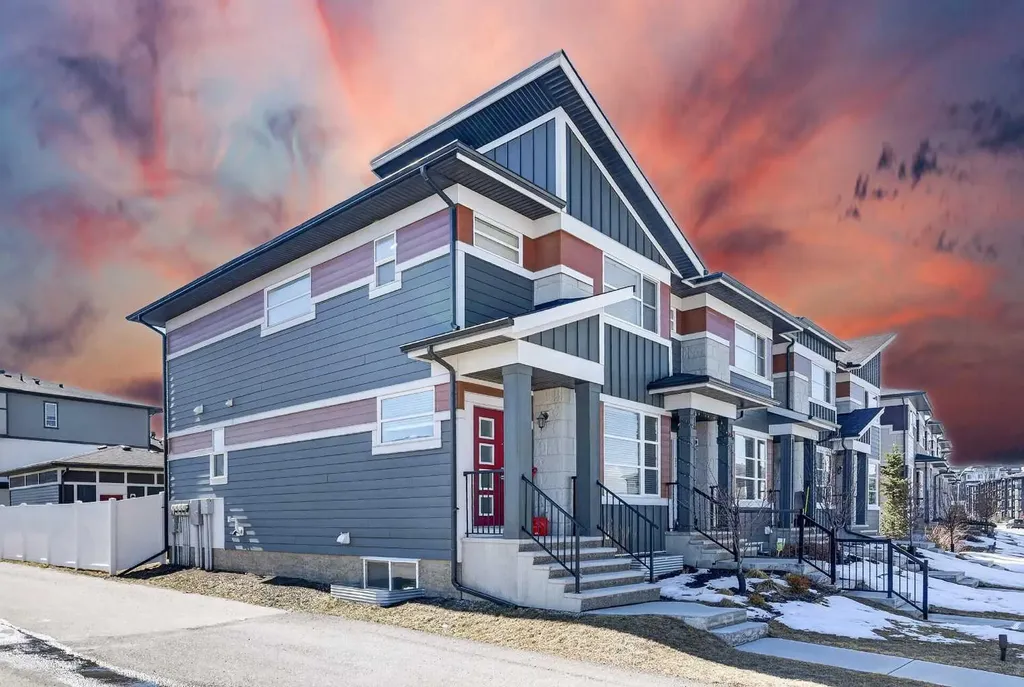 29 Skyview Parade NE Calgary AB T3N 0V4