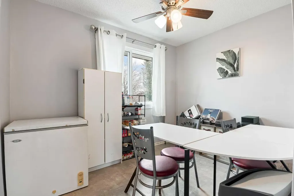 2713 47 Avenue Lloydminster SK S9V 1H3