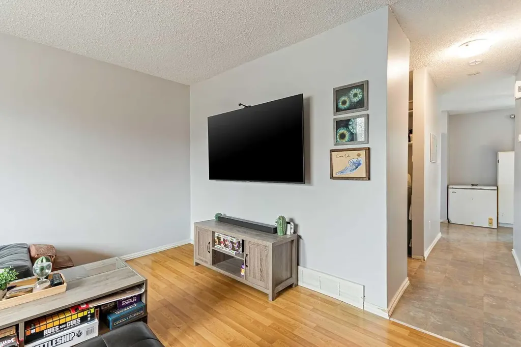 2713 47 Avenue Lloydminster SK S9V 1H3