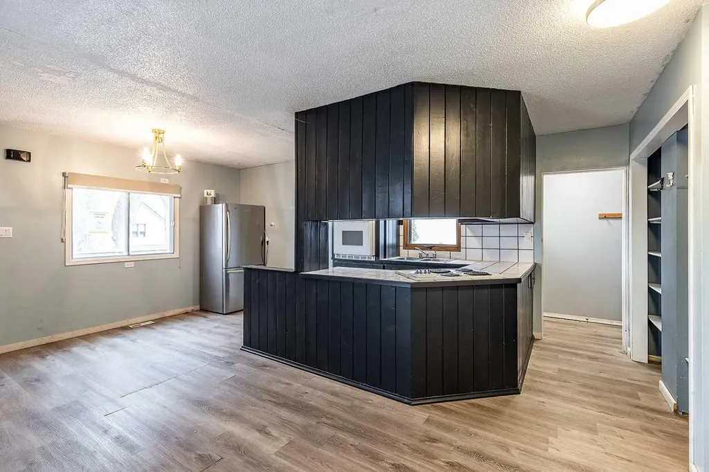 1152 Braemar Street SE Medicine Hat AB T1A 0W2